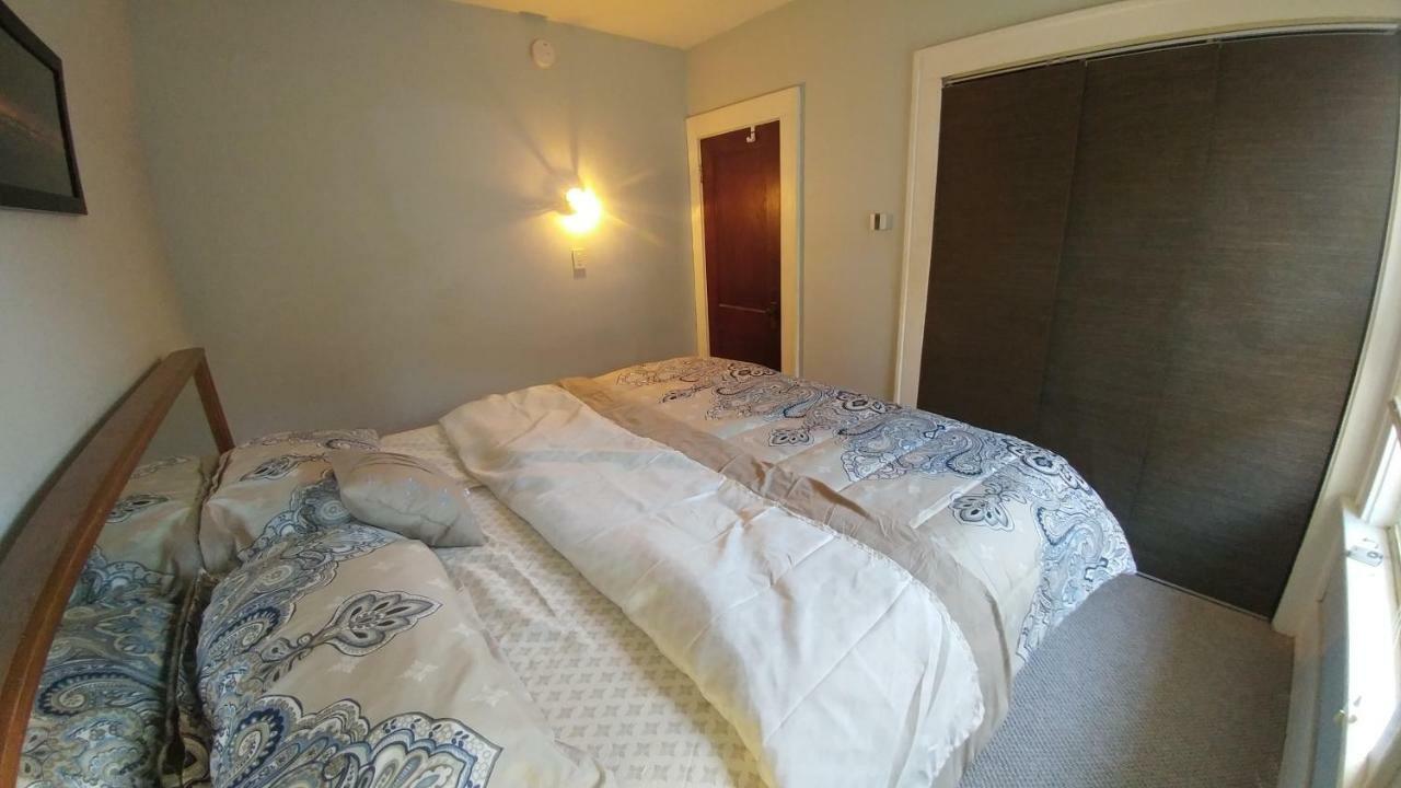 Spacious Frontier Park Apartment Эри Экстерьер фото